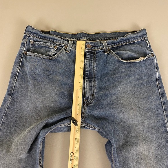 Levi's 550 Relaxed Fit Jeans Men's Size 36x32 Blue Medium Wash Denim Pants - Picture 11 of 16